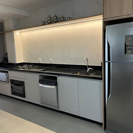 Apartamento Novo Frente Mar Com Piscina Em Home Club Пення Екстер'єр фото