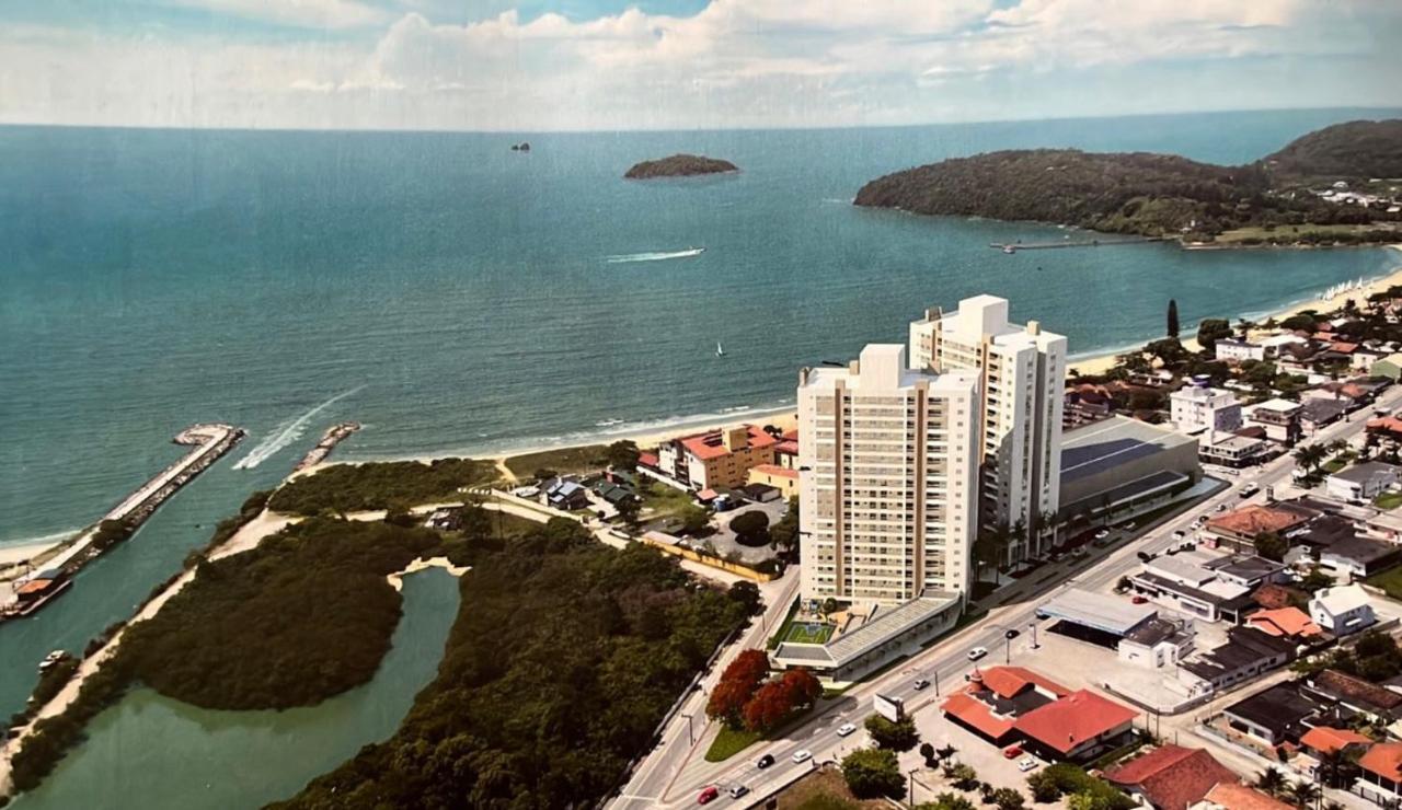 Apartamento Novo Frente Mar Com Piscina Em Home Club Пення Екстер'єр фото