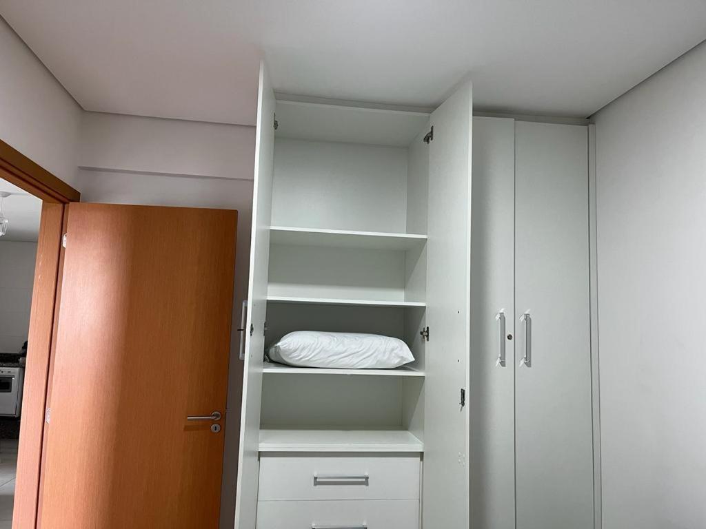 Apartamento Novo Frente Mar Com Piscina Em Home Club Пення Екстер'єр фото